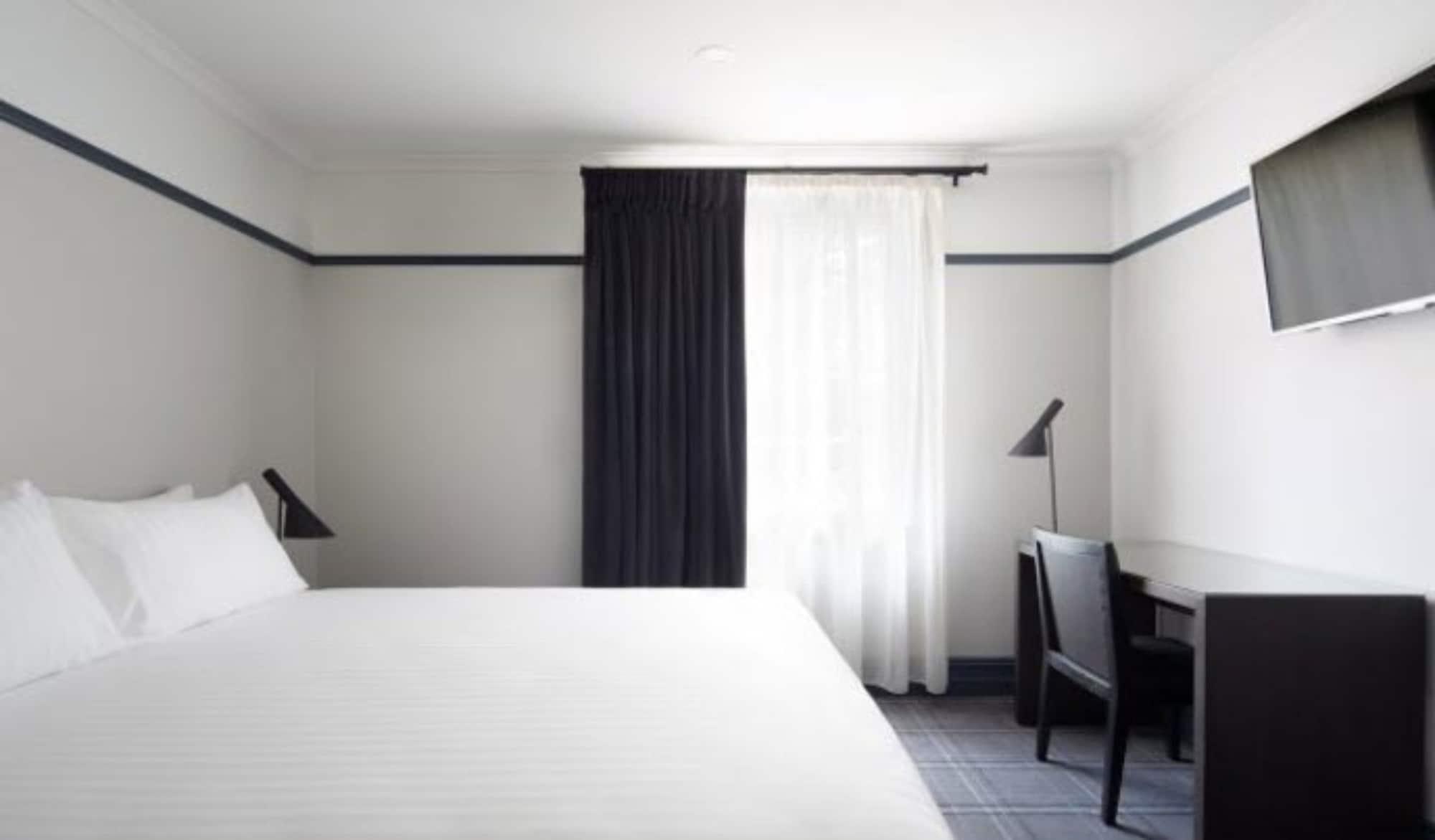 Brassey Hotel - Managed By Doma Hotels Canberra Exteriér fotografie